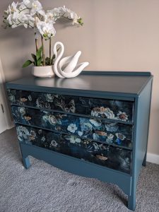 Chest of drawers with Heartfelt decoupage and Rustoleum paint in teal